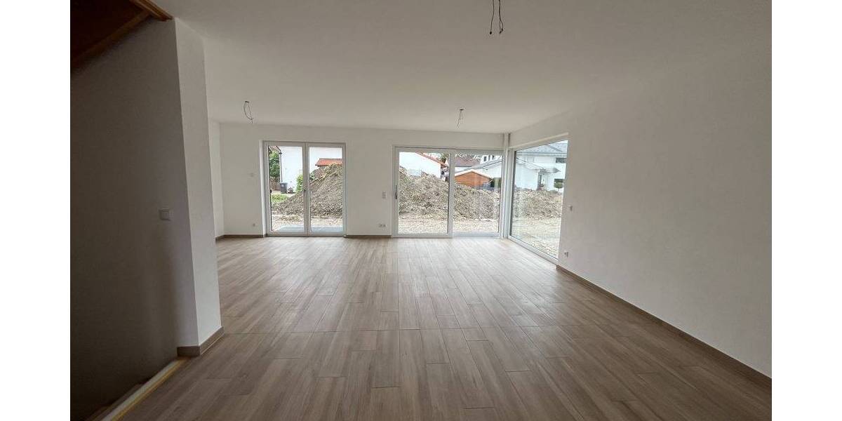 Doppelhaushälfte Bruckmühl Hinrichssegen - 8 Zimmer, 224 m&sup2;, 1.629.000&euro; | Angebot:25704703