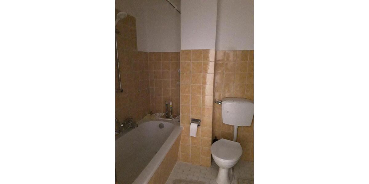 Dachgeschoßwohnung Rosenheim Aising - 2 Zimmer, 90 m&sup2;, 1.231&euro; | Angebot:25257479