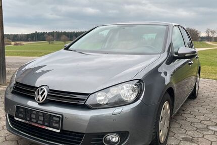 VW Golf 178.000 km 3.900 &euro; Obing 83119