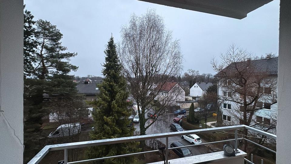 Etagenwohnung Rosenheim Aising - 3 Zimmer, 75 m&sup2;, 1.000&euro; | Angebot:25975842