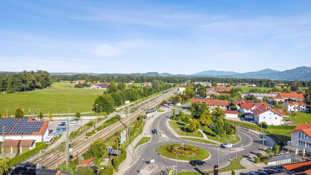 Seltene Chance in Seenähe | Gaststätte inkl. Wohnungen im Ortszentrum - Anlageobjekt Übersee | Angebot:24972012