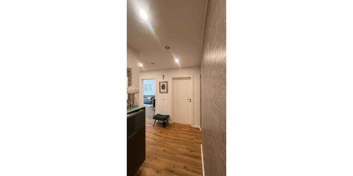 Etagenwohnung Rosenheim Innenstadt - 4 Zimmer, 106 m&sup2;, 498.000&euro; | Angebot:27297063