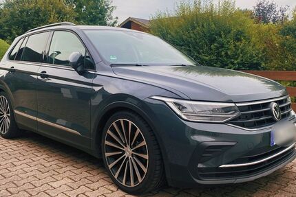 VW Tiguan 208.000 km 17.199 &euro; Rohrdorf 83101