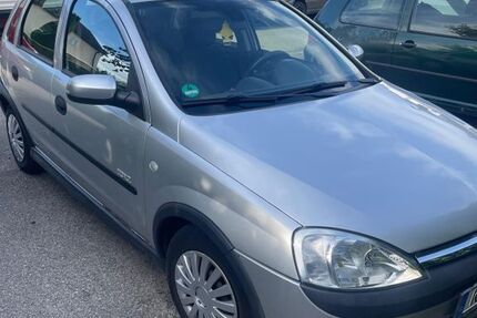 Opel Corsa 140.000 km 650 &euro; Rosenheim 83024