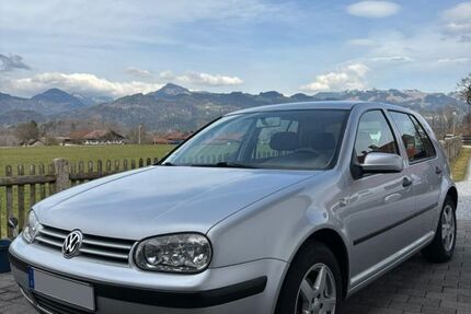 VW Golf 180.000 km 2.500 &euro; Kiefersfelden 83088