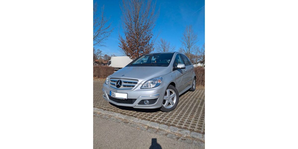 Mercedes-Benz B 200 153.000 km 4.900 &euro; Bad Feilnbach 83075