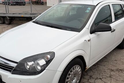 Opel Astra 175.000 km 900 &euro; Rosenheim 83026