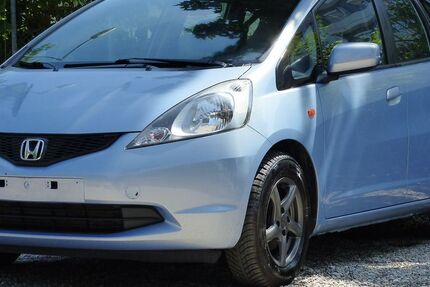 Honda Jazz 106.000 km 1.250 &euro; Rosenheim 83026