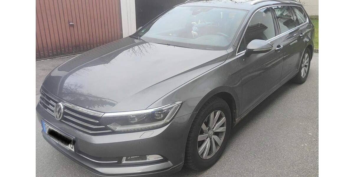 VW Passat Variant 162.000 km 12.300 &euro; Bad Endorf 83093