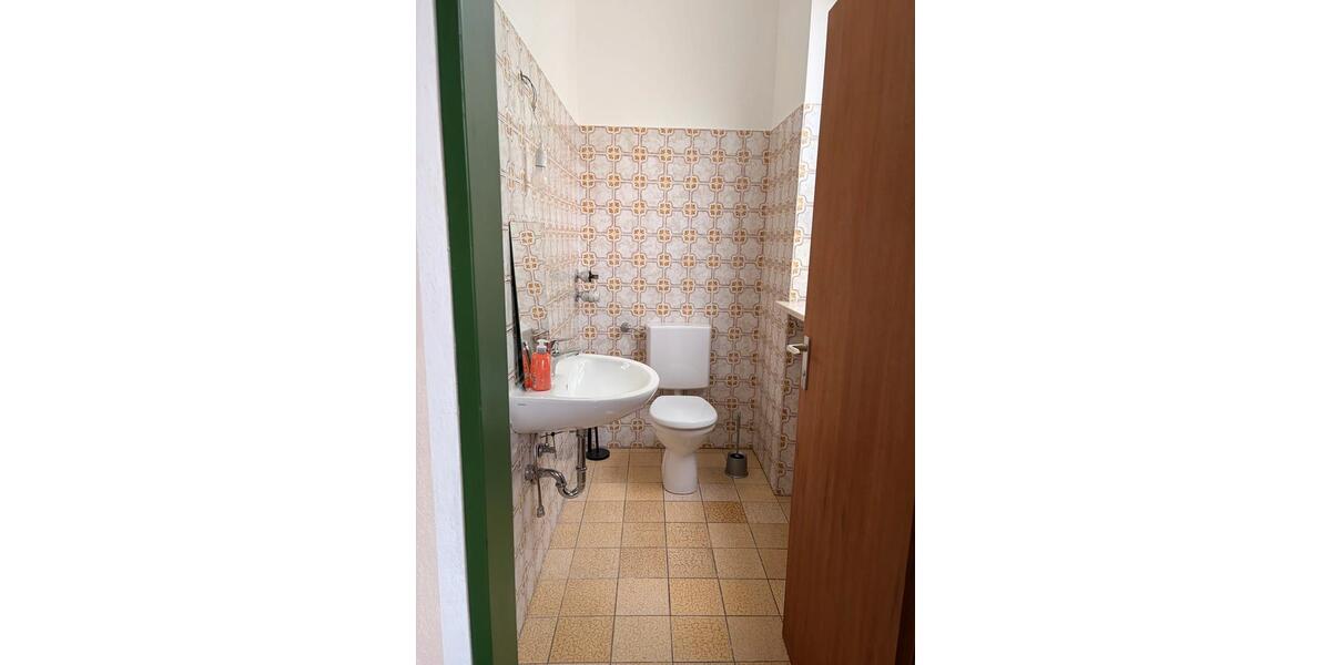 Etagenwohnung Rosenheim Innenstadt - 10 Zimmer, 87 m&sup2;, 605&euro; | Angebot:26591703