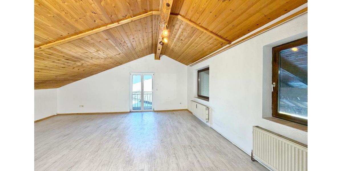 Dachgeschoßwohnung Flintsbach am Inn - 2 Zimmer, 61 m&sup2;, 919&euro; | Angebot:26662101
