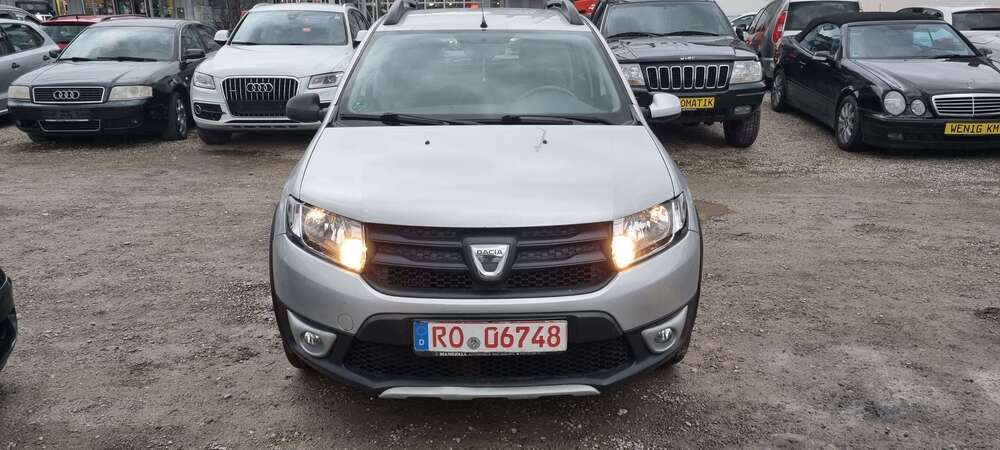Dacia Sandero 229.000 km 5.500 &euro; Rosenheim 83026
