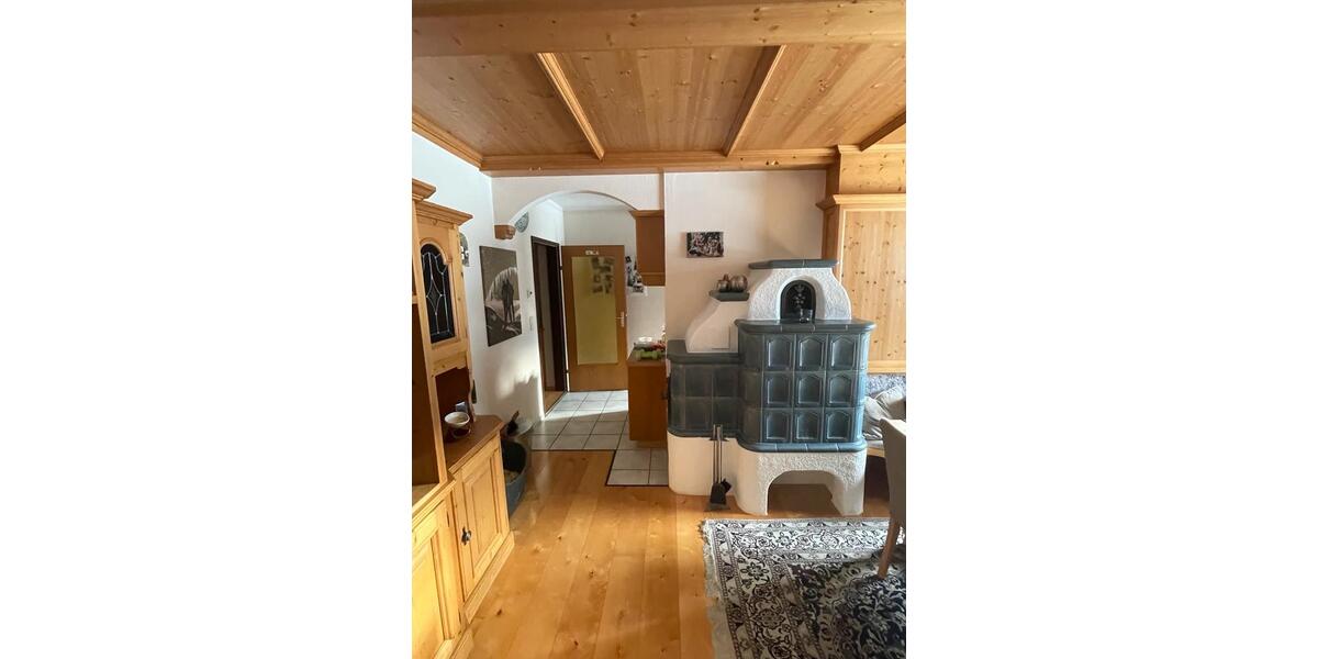 Dachgeschoßwohnung Kiefersfelden - 3 Zimmer, 86 m&sup2;, 375.000&euro; | Angebot:25180094