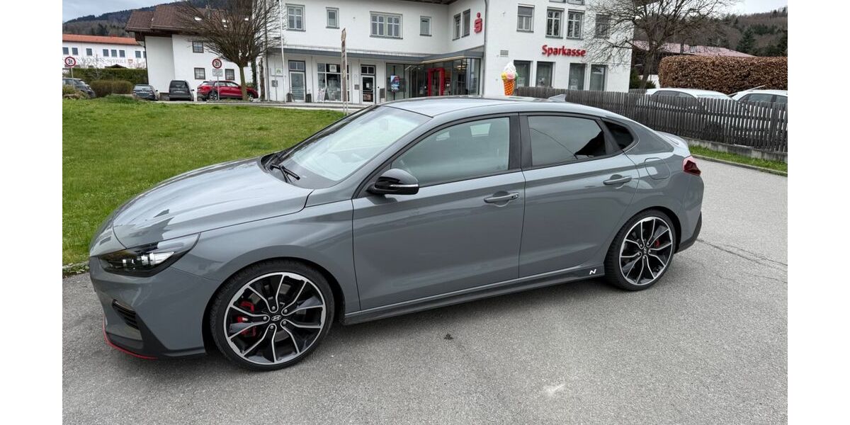 Hyundai i30 79.800 km 20.100 &euro; Bad Feilnbach 83075