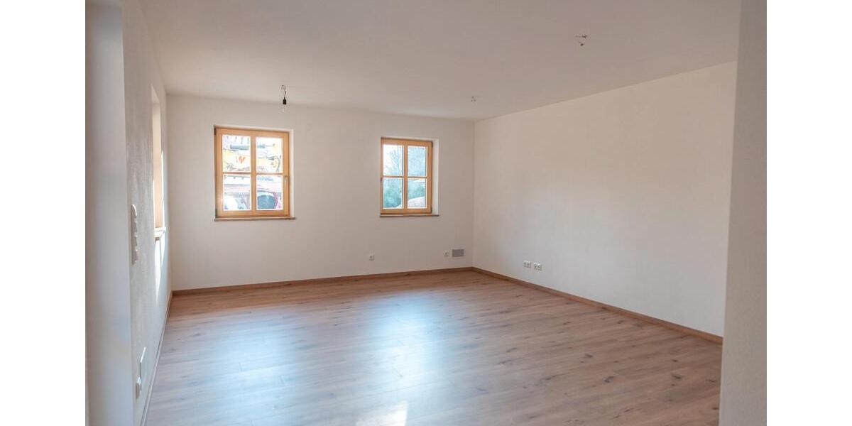 Doppelhaushälfte Marquartstein - 4 Zimmer, 120 m&sup2;, 2.170&euro; | Angebot:26026459