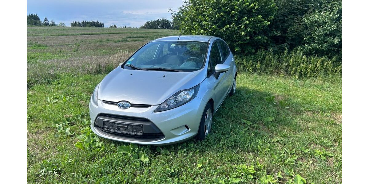 Ford Fiesta 275.865 km 1.400 &euro; Edling 83533