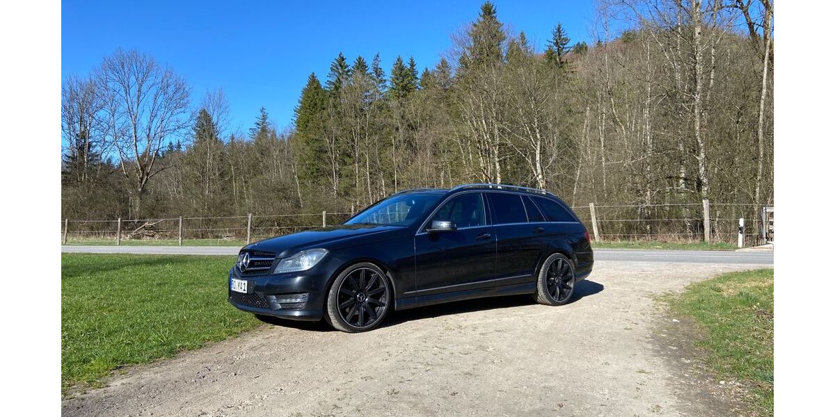 Mercedes-Benz 300 228.000 km 14.000 &euro; Miesbach 83714