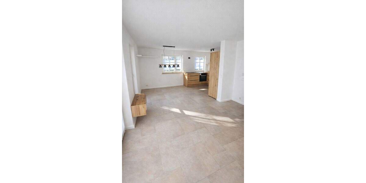 Etagenwohnung Eggstätt - 4 Zimmer, 81 m&sup2;, 398.000&euro; | Angebot:25654270