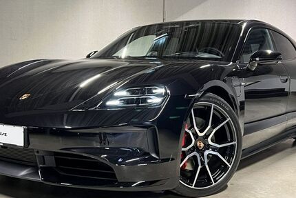 Porsche Taycan 7.900 km 129.890 &euro; Raubling 83064