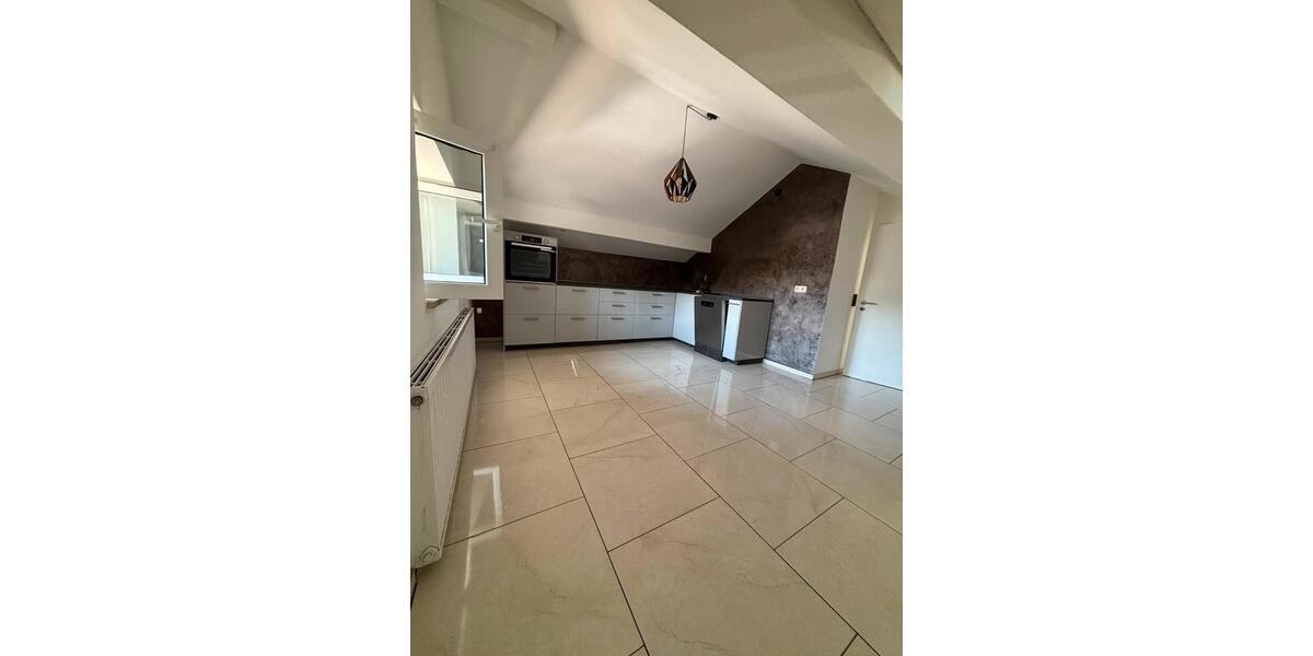 Dachgeschoßwohnung Rosenheim Aising - 3 Zimmer, 65 m&sup2;, 273.000&euro; | Angebot:27223271