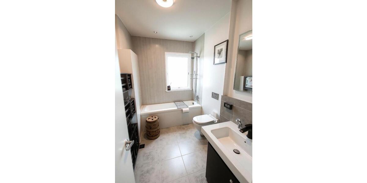 Einfamilienhaus Rohrdorf - 4 Zimmer, 121 m&sup2;, 2.476&euro; | Angebot:26418710