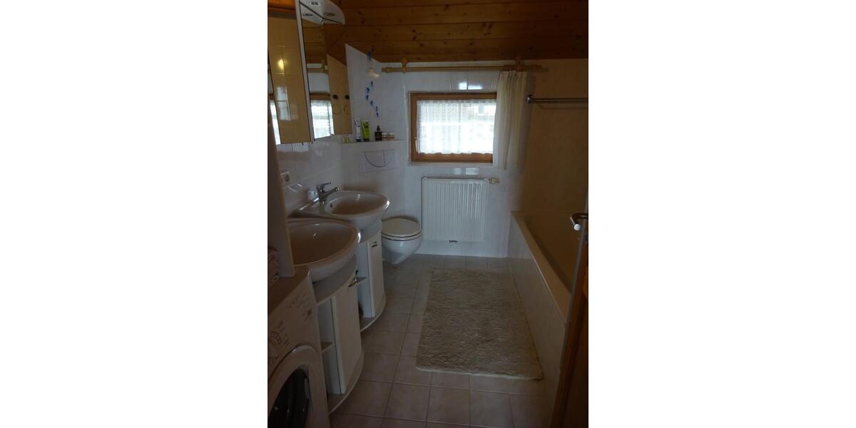 Etagenwohnung Eiselfing - 4 Zimmer, 81 m&sup2;, 890&euro; | Angebot:20332241