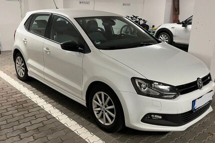 VW Polo 159.000 km 8.099 &euro; Frauenneuharting 83565