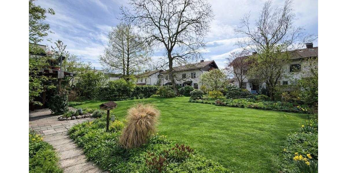 Mehrfamilienhaus, Wohnhaus Stephanskirchen Schloßberg - 7 Zimmer, 200 m&sup2;, 1.050.000&euro; | Angebot:25665216