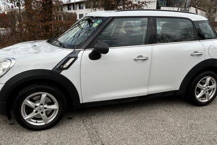 Mini Countryman S (Cooper) 131.000 km 5.950 &euro; Bad Aibling 83043