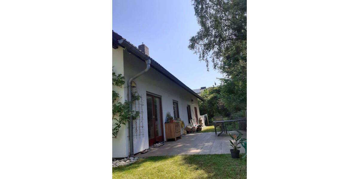 Einfamilienhaus Egmating - 6 Zimmer, 202 m&sup2;, 1.120.000&euro; | Angebot:25713710