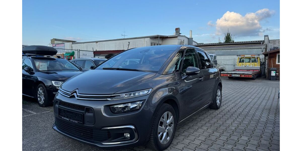 Citroen C4 Picasso 98.000 km 9.590 &euro; Rosenheim 83026