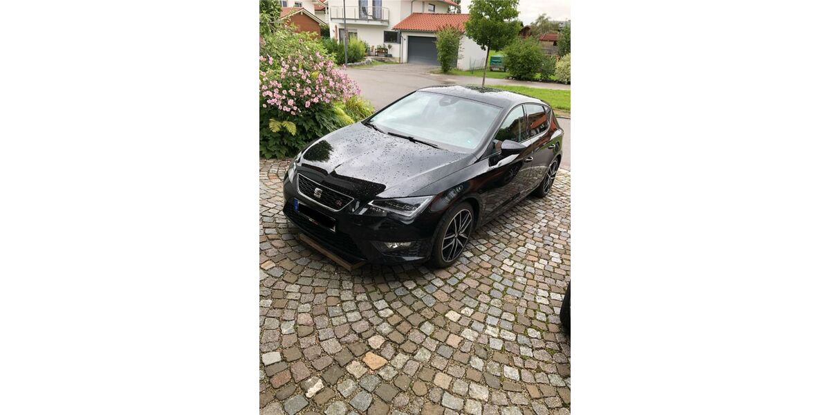 Seat Leon 189.000 km 9.600 &euro; Bad Feilnbach 83075