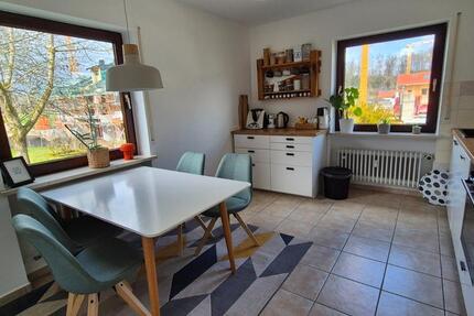 Gewerbeobjekt Brannenburg - 3 Zimmer, 1.300&euro; | Angebot:25945838
