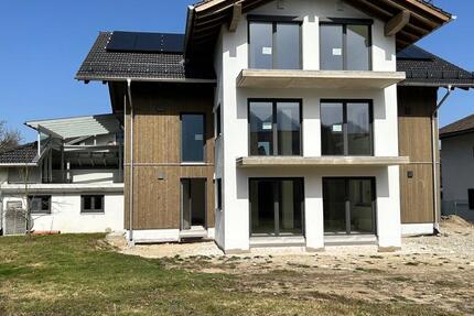 Wohnung Bernau am Chiemsee - 3 Zimmer, 116 m&sup2;, 2.000&euro; | Angebot:25639604
