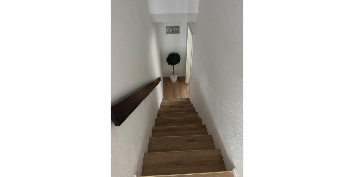 Erdgeschoßwohnung Stephanskirchen - 4 Zimmer, 110 m&sup2;, 585.000&euro; | Angebot:26523817