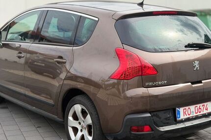 Peugeot 3008 180.000 km 2.999 &euro; Rosenheim 83024
