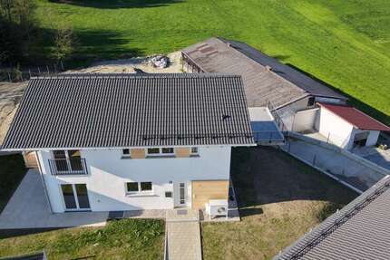 Haus Schechen - 5.5 Zimmer, 181 m&sup2;, 2.600&euro; | Angebot:24940935