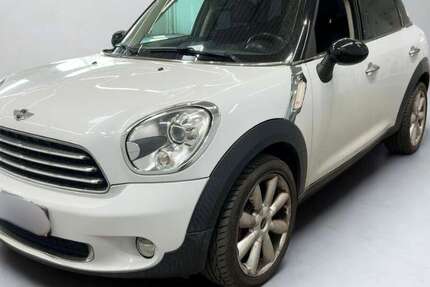 Mini Cooper D Countryman 134.900 km 9.490 &euro; Miesbach 83714