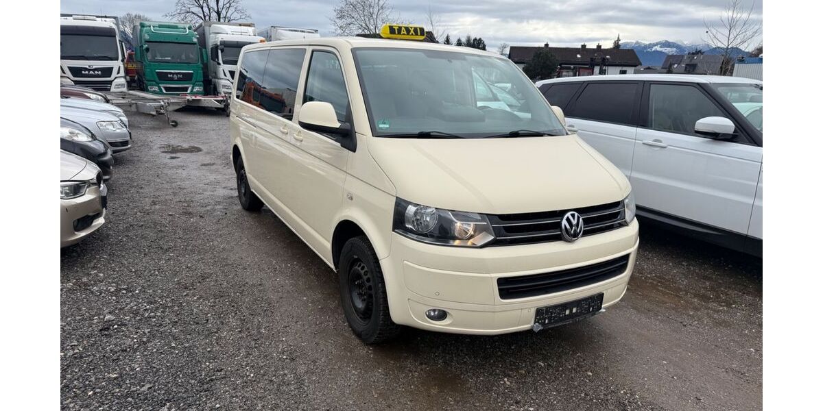 VW T5 Transporter 538.372 km 9.490 &euro; Rosenheim 83026
