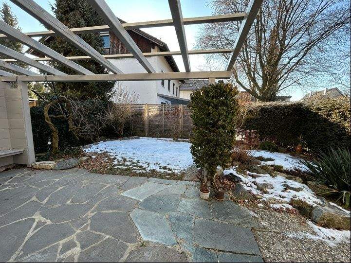 Doppelhaushälfte Rosenheim West - 4 Zimmer, 127 m&sup2;, 620.000&euro; | Angebot:25730439