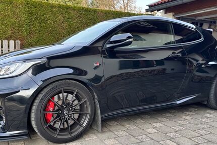 Toyota Yaris 58.000 km 32.490 &euro; Miesbach 84714