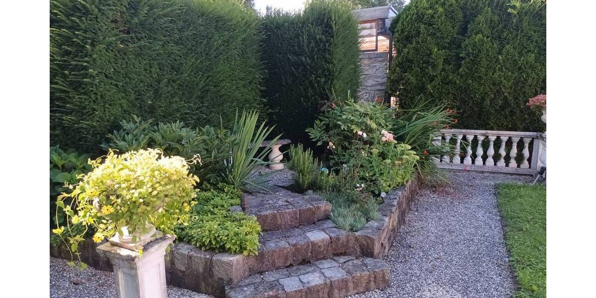 Einfamilienhaus Bernau am Chiemsee Bernau - 8 Zimmer, 325 m&sup2;, 1.890.000&euro; | Angebot:25667027