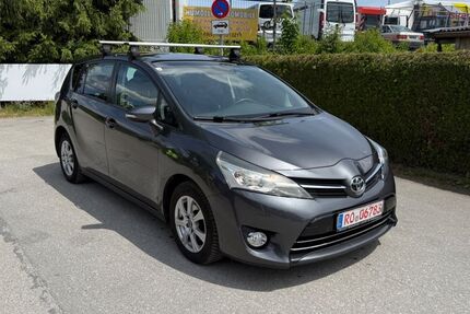 Toyota Verso 220.593 km 4.999 &euro; Rosenheim 83026
