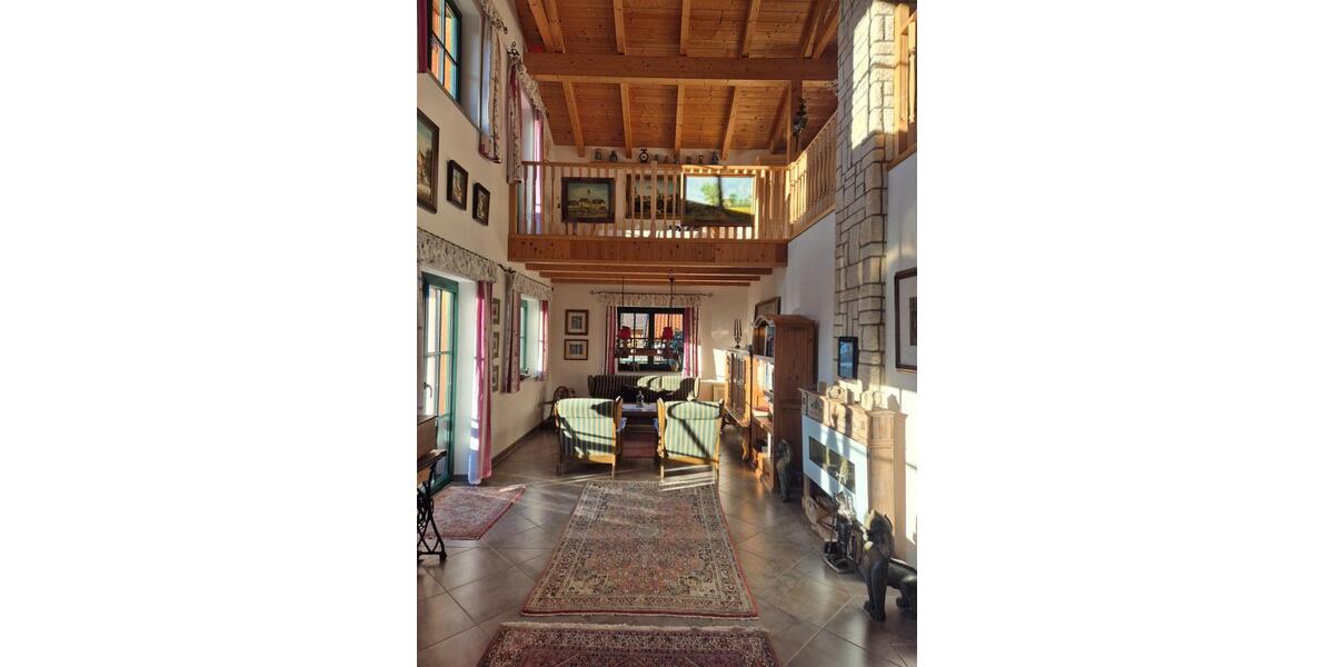 Villa Bad Aibling - 6 Zimmer, 256 m&sup2;, 1.049.000&euro; | Angebot:26084669