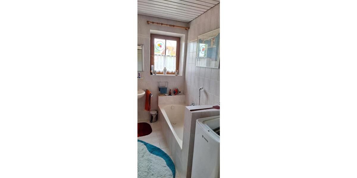 Erdgeschoßwohnung Raubling - 3 Zimmer, 115 m&sup2;, 420.000&euro; | Angebot:27076036