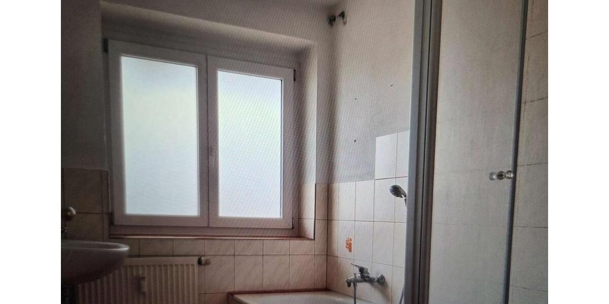 Etagenwohnung Gstadt am Chiemsee - 3 Zimmer, 100 m&sup2;, 1.100&euro; | Angebot:25052153