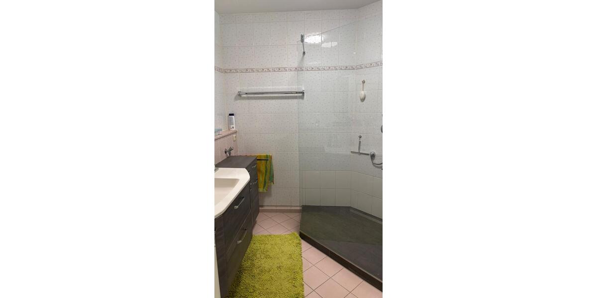 Terrassenwohnung Bad Endorf - 2 Zimmer, 62 m&sup2;, 750&euro; | Angebot:26637310
