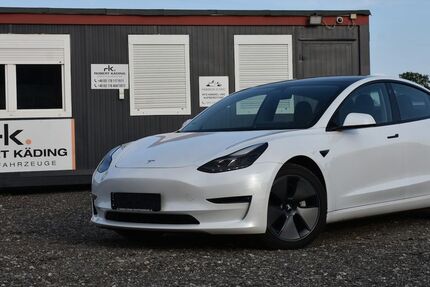 Tesla Model 3 83.892 km 26.955 &euro; Tuntenhausen/Ostermünchen 83104