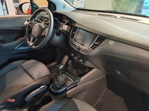 Opel Crossland Elegance *NAVI*Kamera*Winterpaket* 4.000 km 18.999 &euro; Miesbach 83714