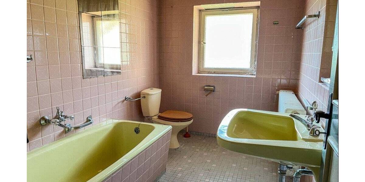 Bauernhaus, Landhaus Kiefersfelden - 8 Zimmer, 280 m&sup2;, 890.000&euro; | Angebot:25730433